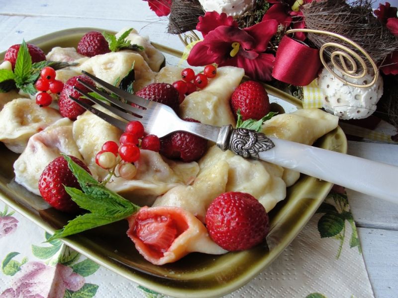 Pierogi z truskawkami