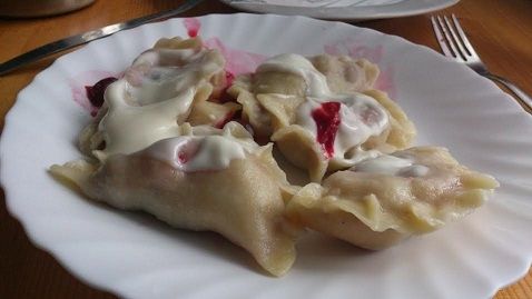 Pierogi z wiśniami Pierogi z wiśniami