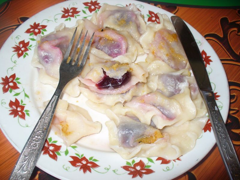 Pierogi ze śliwkami węgierkami bez jajka