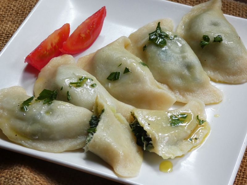 Pierogi ze szpinakiem i łososiem Pierogi ze szpinakiem i łososiem