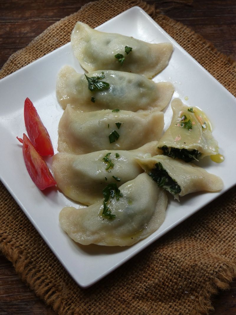 Pierogi ze szpinakiem i łososiem Pierogi ze szpinakiem i łososiem