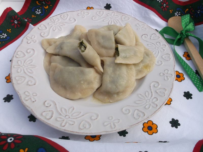 Pierogi ze szpinakiem i serem feta