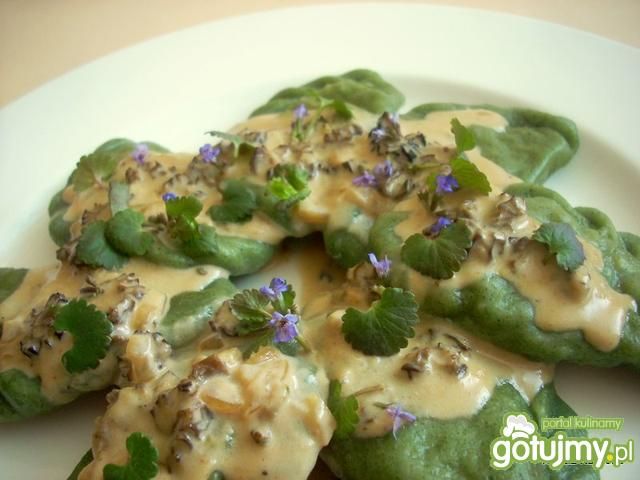 Pierogi zielone, kaczo-smardzowe 