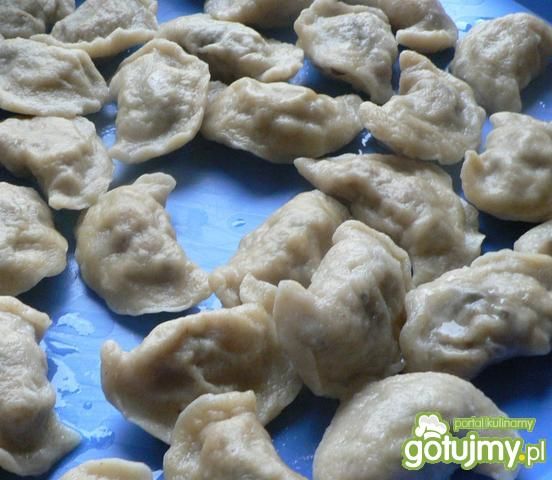 Pierożki kapuściano-grzybowe 