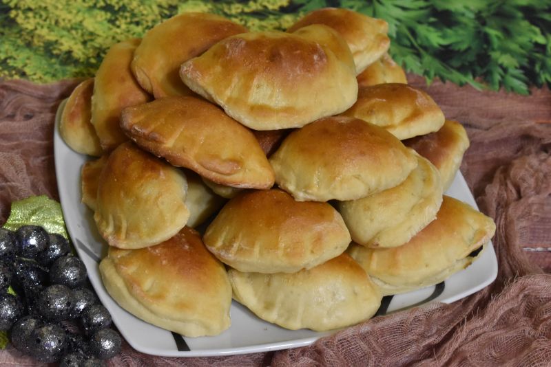 Pierożki pieczone Pierożki pieczone