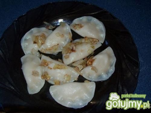 Pierożki – uszka z mięsem drobiwym