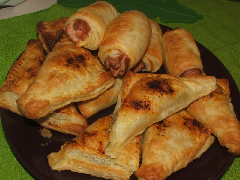 Pierożki z ciasta francuskiego Pierożki z ciasta francuskiego