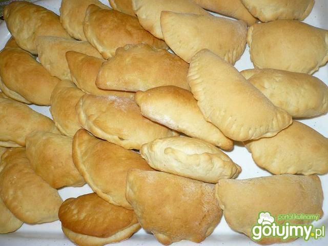 Pierożki z groszkiem i marchewką