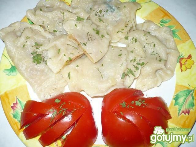Pierożki z pasztetową Pierożki z pasztetową