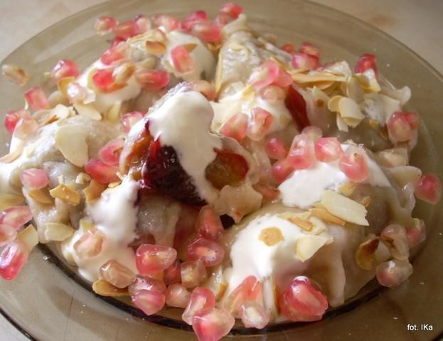 Pierożki ze śliwkami Pierożki ze śliwkami