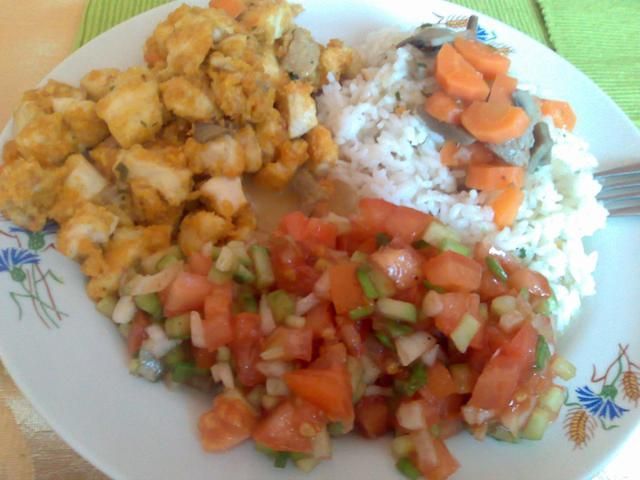 Pierś drobiowa w panierce. Pierś drobiowa w panierce.