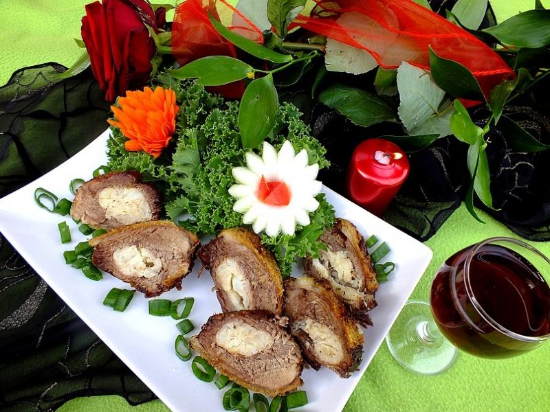 Pierś gęsi faszerowana kalafiorem 