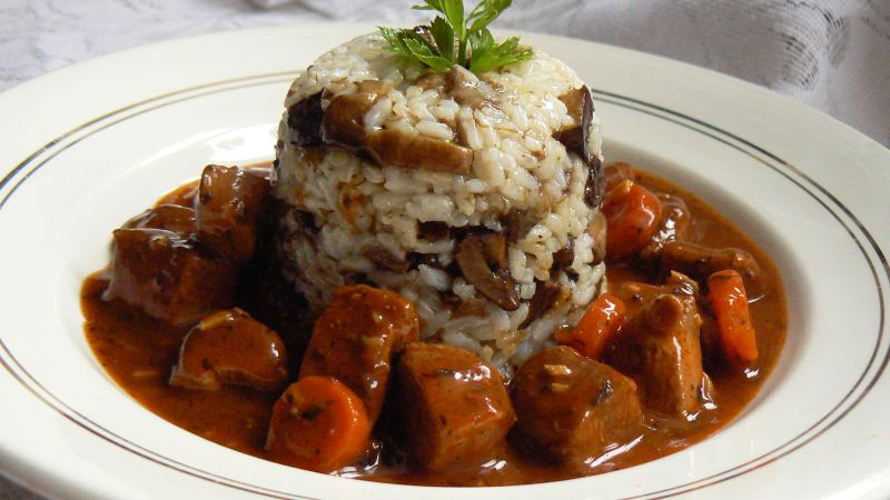 Pierś kaczki z ryżem i grzybami Pierś kaczki z ryżem i grzybami