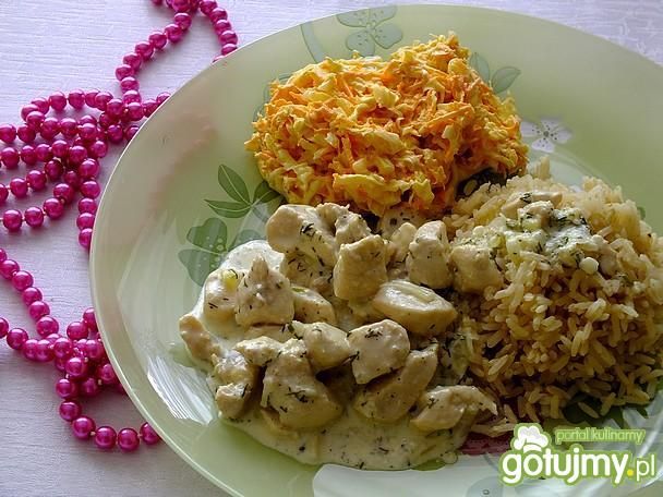 Pierś kurczaka w sosie koperkowym