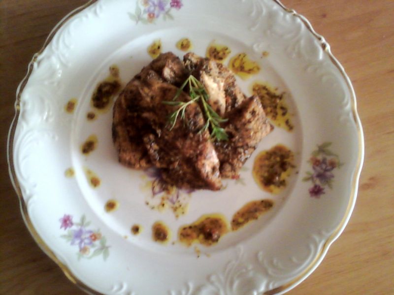 Pierś kurczaka w sosie ziołowo-koperkowym