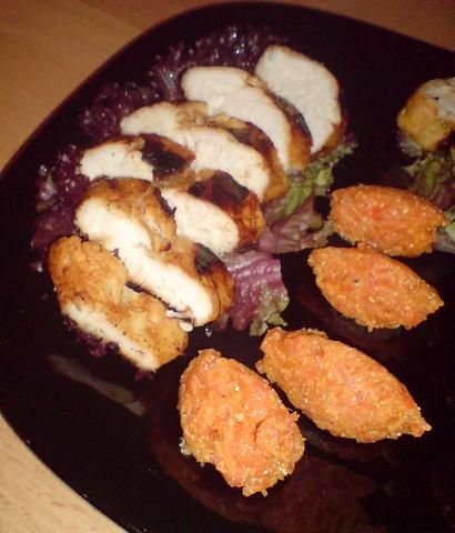 pierś kurczaka z pure marchwiowym