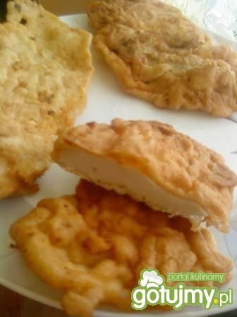 Pierś w nalesnikowym cieście Pierś w nalesnikowym cieście