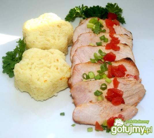 Pierś z indyka w miodowej marynacie 