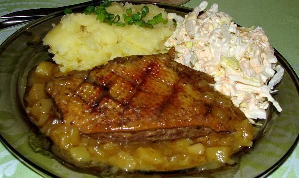 Pierś z kaczki duszona z żubrówką