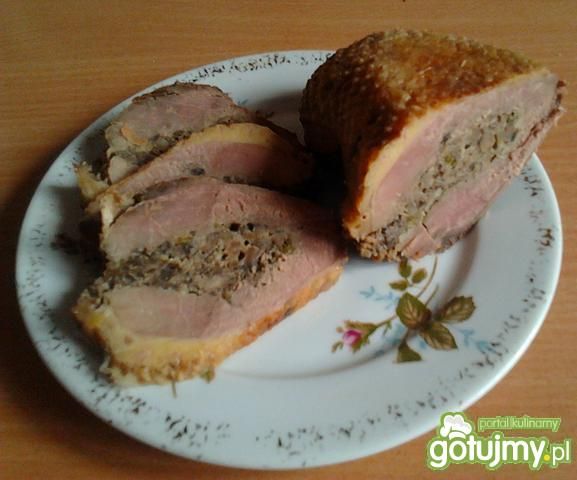 Pierś z kaczki faszerowana pieczarkami Pierś z kaczki faszerowana pieczarkami