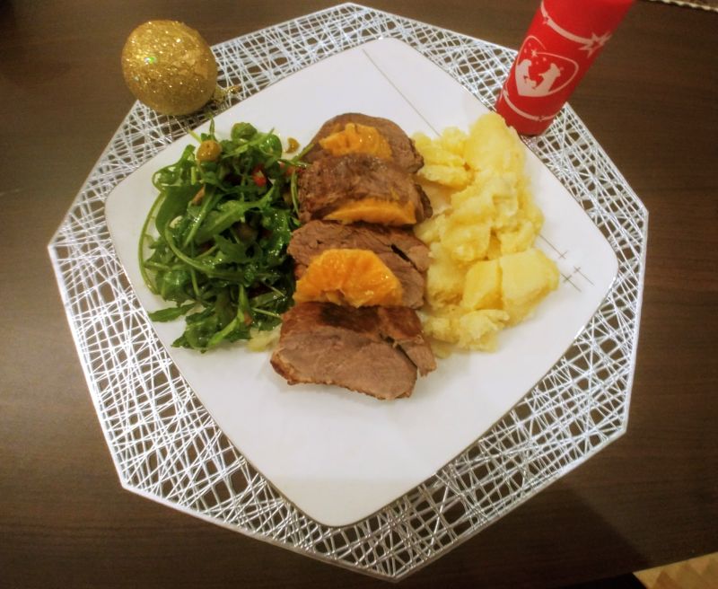 Pierś z kaczki w cydrze i pomarańczach Pierś z kaczki w cydrze i pomarańczach