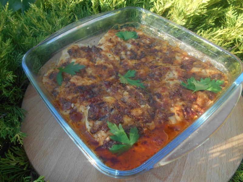 Pierś z kurczaka pod podwójnie serową pierzynką Pierś z kurczaka pod podwójnie serową pierzynką