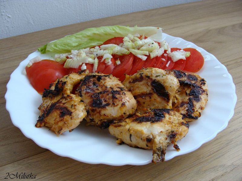 Pierś z kurczaka w majonezowo-tajskiej marynacie Pierś z kurczaka w majonezowo-tajskiej marynacie