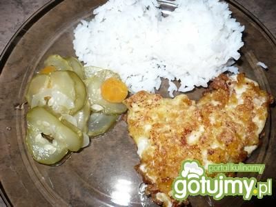 Pierś z kurczaka w panierce z płatków