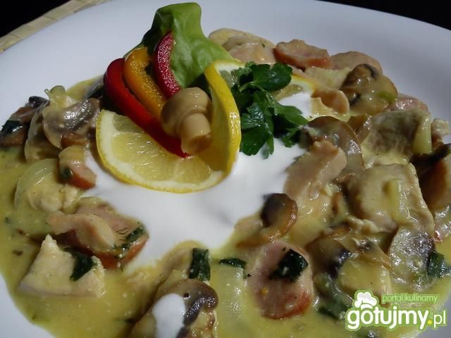 Pierś z kurczaka w sosie cytrynowym