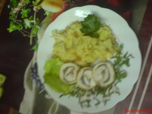 Pierś z kurczaka z borowikami