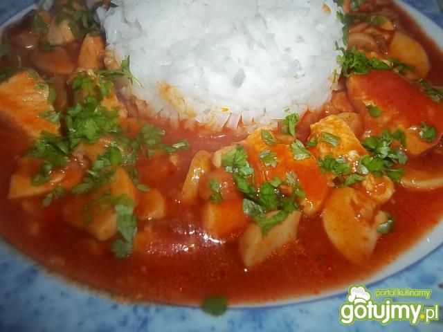 Pierś z kurczaka z pieczarkami w ketchup Pierś z kurczaka z pieczarkami w ketchup