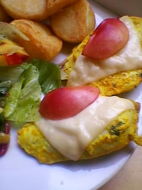 Pierś z kurczaka z serem i nektarynką