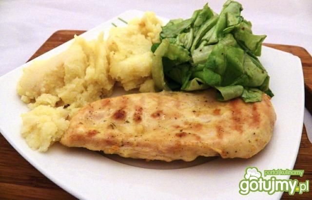 Pierś z kurczaka z ziemniaczanym pure