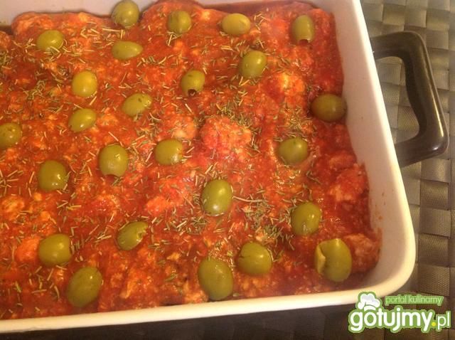 Pierś z kurczaka zapiekana z mozarellą