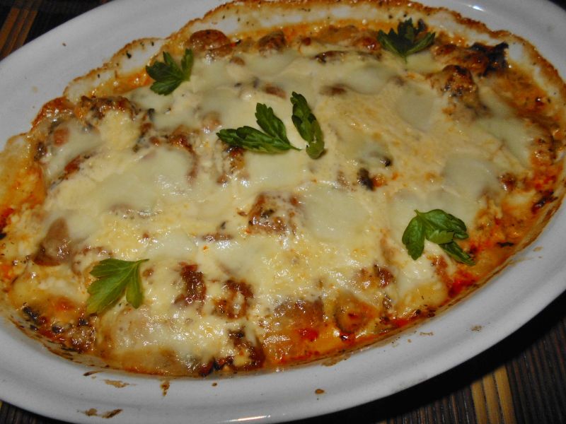 Pierś zapiekana z mozzarellą Pierś zapiekana z mozzarellą