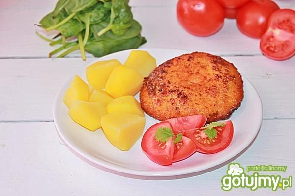 Pierś ze szpinakiem, salami i serem  Pierś ze szpinakiem, salami i serem