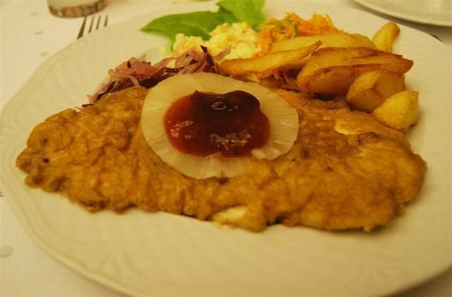 Piersi kurczaka z ananasami i żurawiną