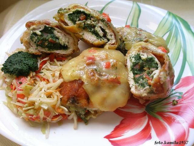 Piersi pod pierzynką