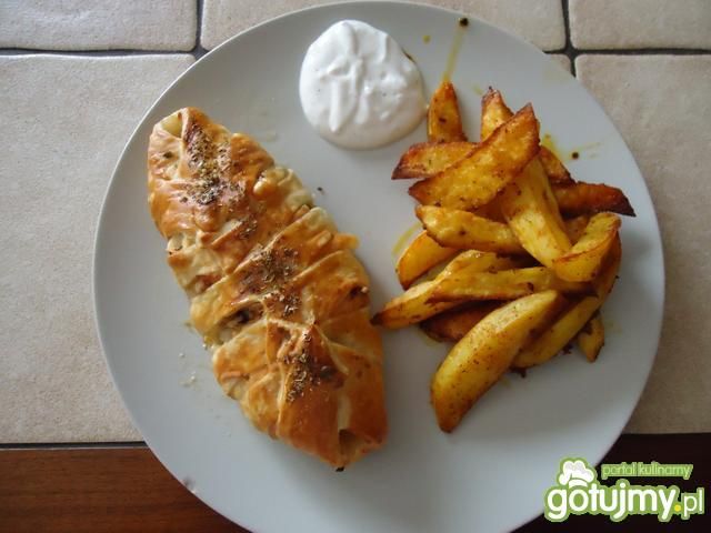 Piersi w cieście francuskim  Piersi w cieście francuskim