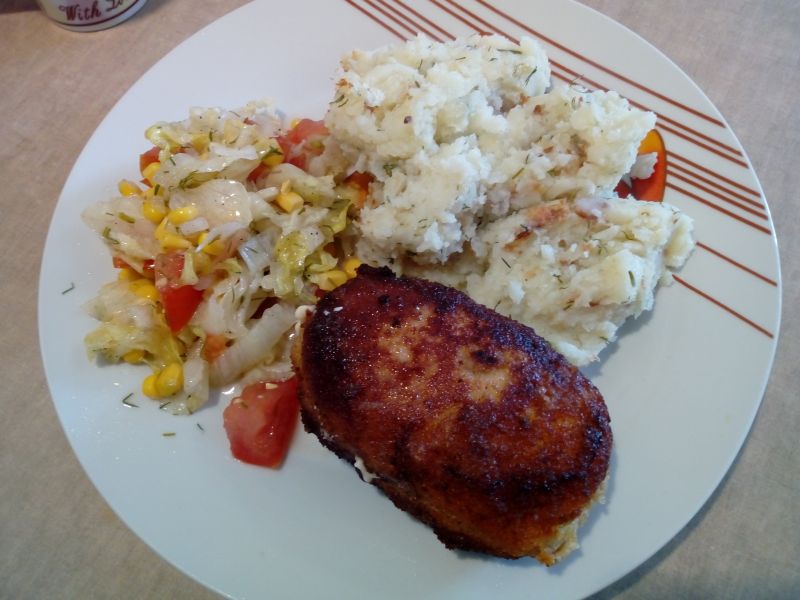 Piersi z kurczaka z brokułami i serkiem topionym