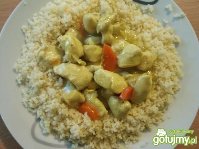 Piersi z kurczaka z kuskusem