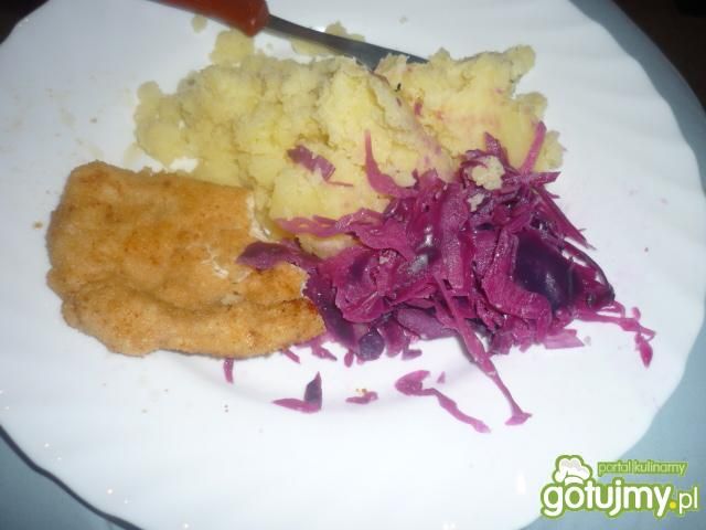 Piersiątka z ziemniaczkami i kapustą.