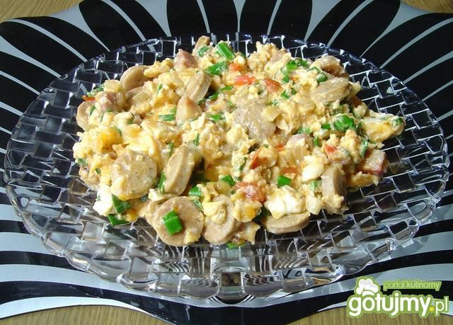 Pikantna Jajecznica z Serem Pieczarkowym