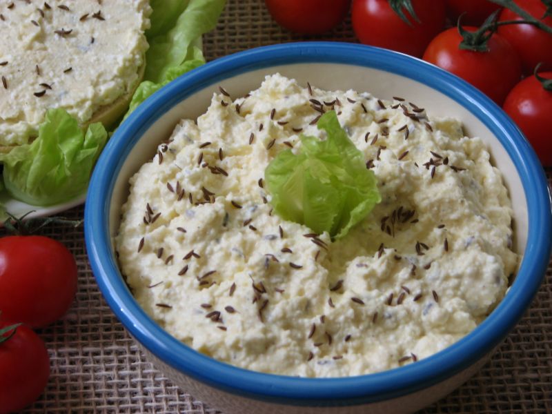 Pikantna pasta serowa