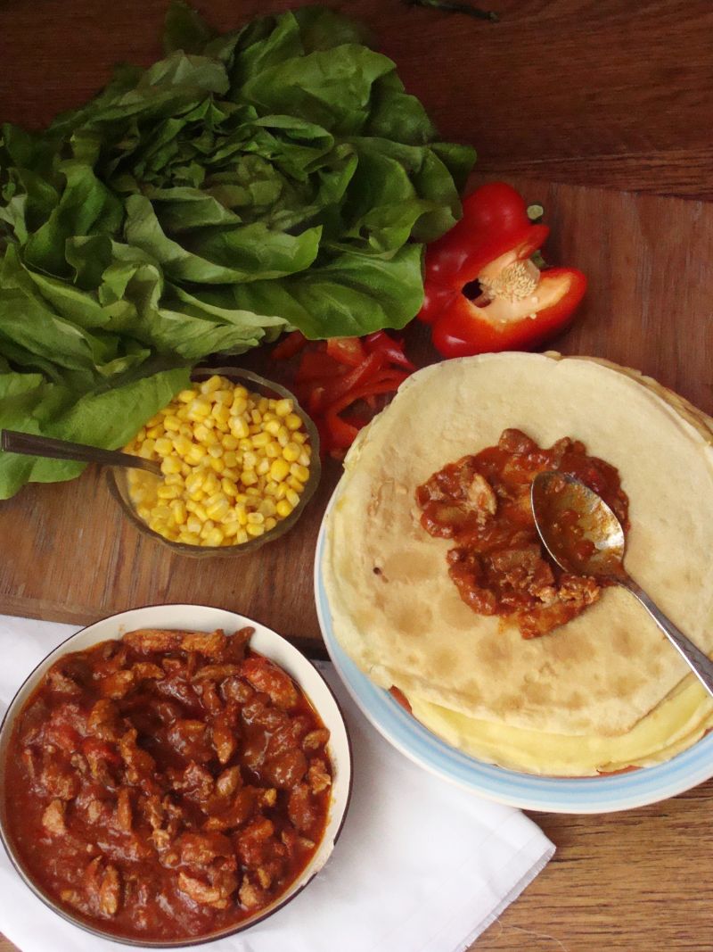 Pikantna wieprzowina z pomiodorami