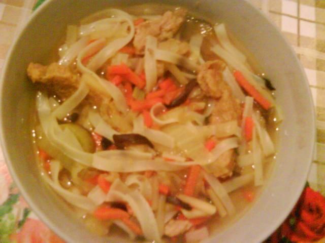 Pikantna zupa jarzynowa