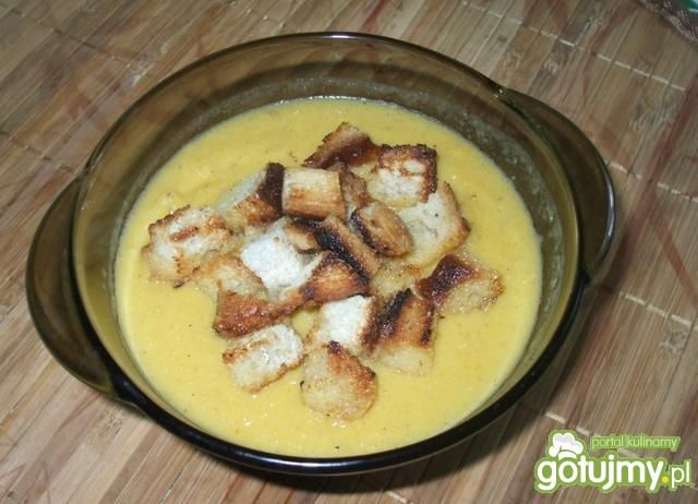 Pikantna zupa-krem z dyni