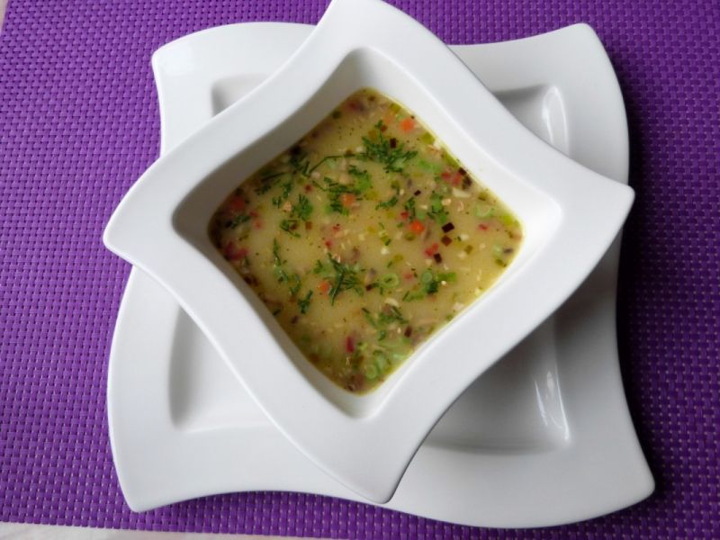 Pikantna zupa z serkiem topionym Pikantna zupa z serkiem topionym