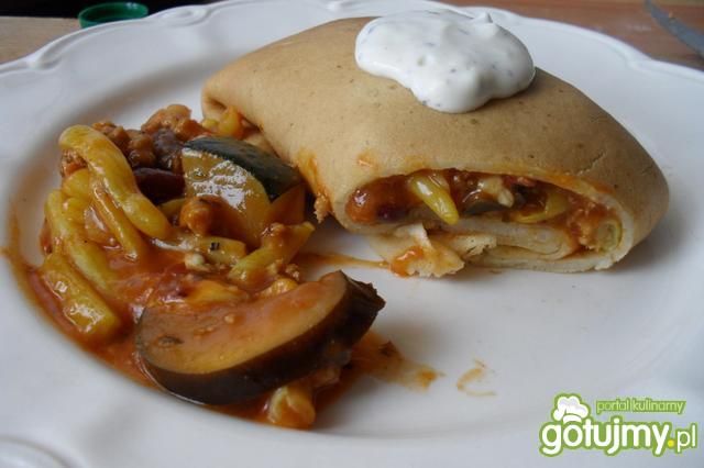 pikantne naleśniki. pikantne naleśniki.