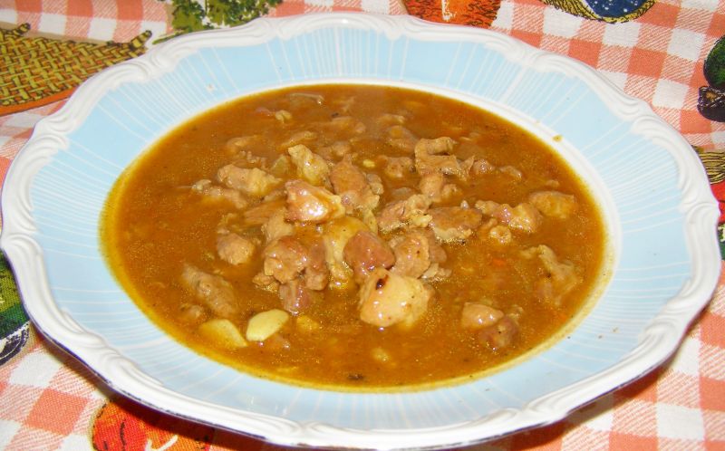 Pikantny gulasz z łopatki Pikantny gulasz z łopatki